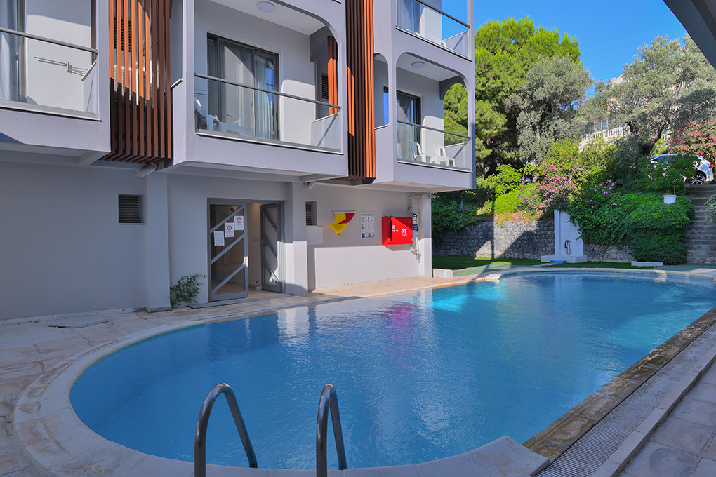 Çalış Otel Çeşme